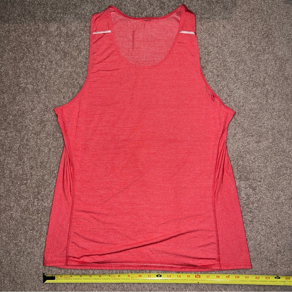 Lululemon Seawheeze performance tank top (2014)